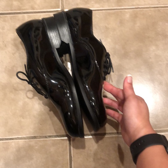 Barclay Shiny Men’s Oxford size 8W. Practically new! - Picture 4 of 16